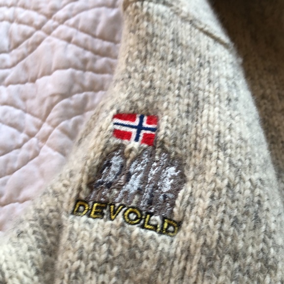 Mens Devold wool sweater zip neck pullover - Picture 3 of 8